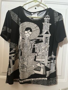 Nygard Black Graphic Short-Sleeve women’s Shirt